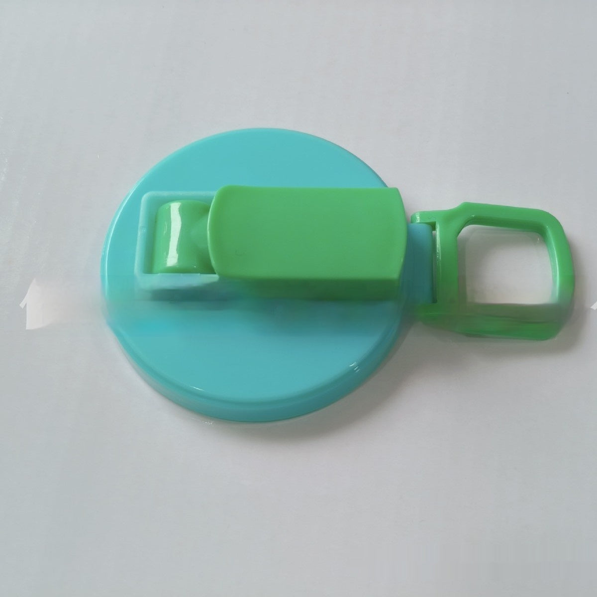 Capuchon Réutilisable avec Paille pour Canette